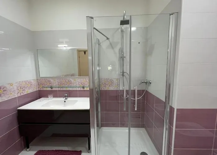 Hyaline St Peter House Appartement *