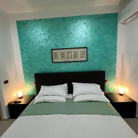 Hyaline St Peter House 아파트